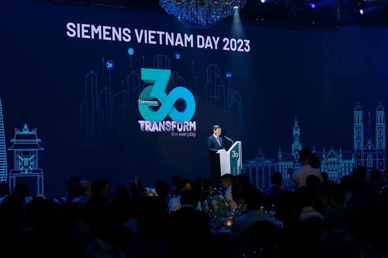 Siemens kỷ niệm 30 năm hiện diện và đồng hành với Việt Nam ảnh 1