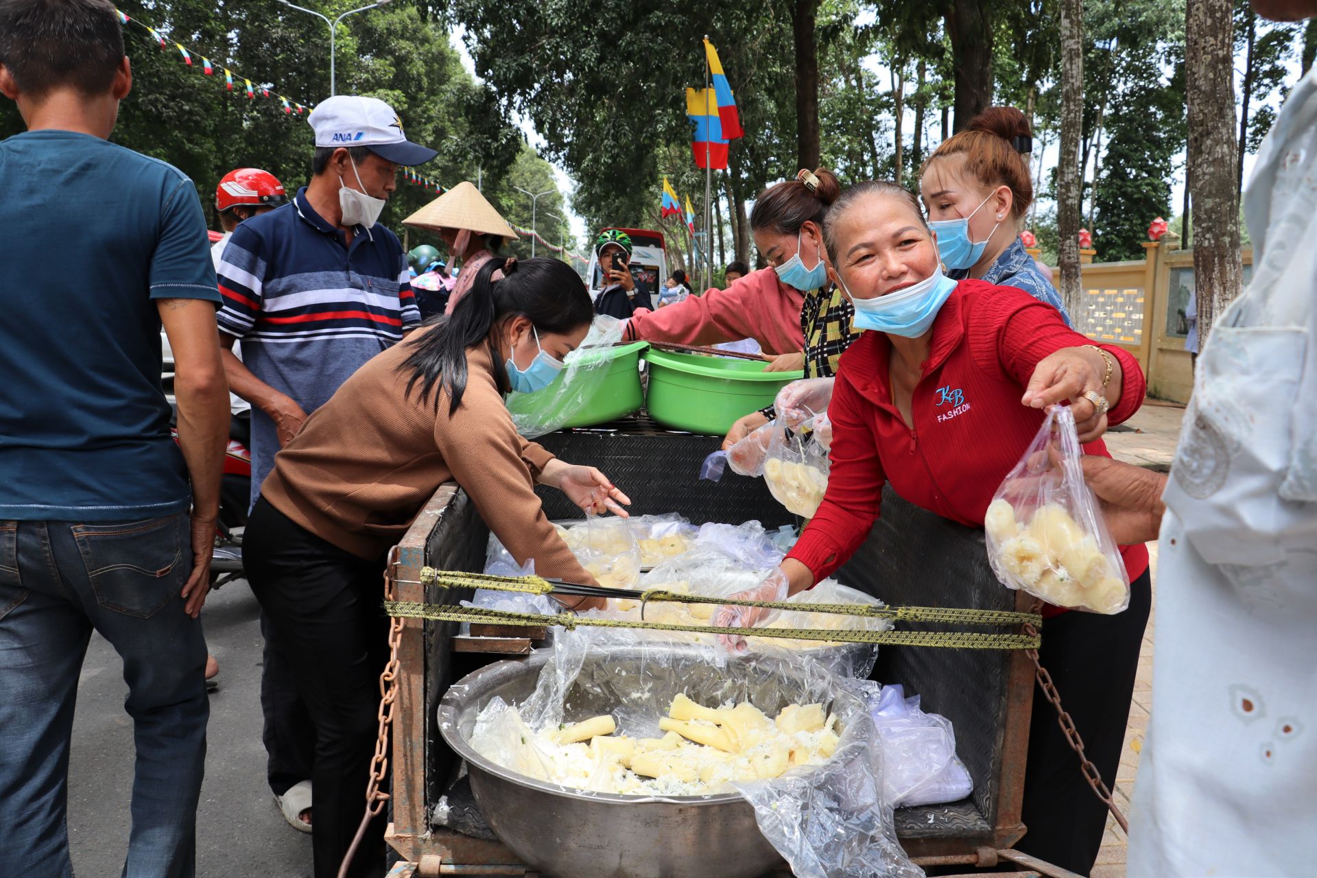 Những hình ảnh ấn tượng tại Tây Ninh - Ảnh 13.