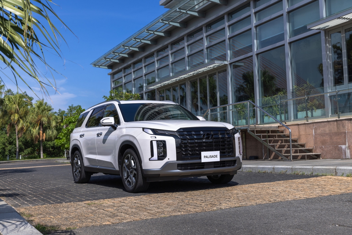 Hyundai Palisade 2024 giá từ 1,4 tỷ đồng, cạnh tranh Ford Explorer