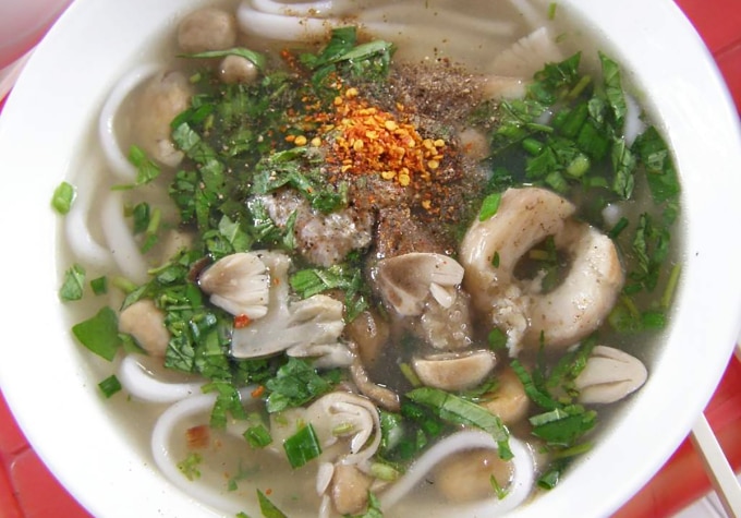 Bánh canh cá lóc. Ảnh: Nguyễn Nam