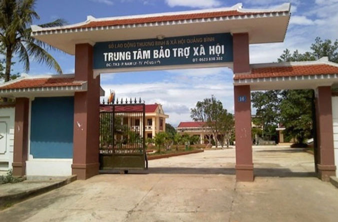 Cổng vào Trung tâm Bảo trợ xã hội tỉnh Quảng Bình