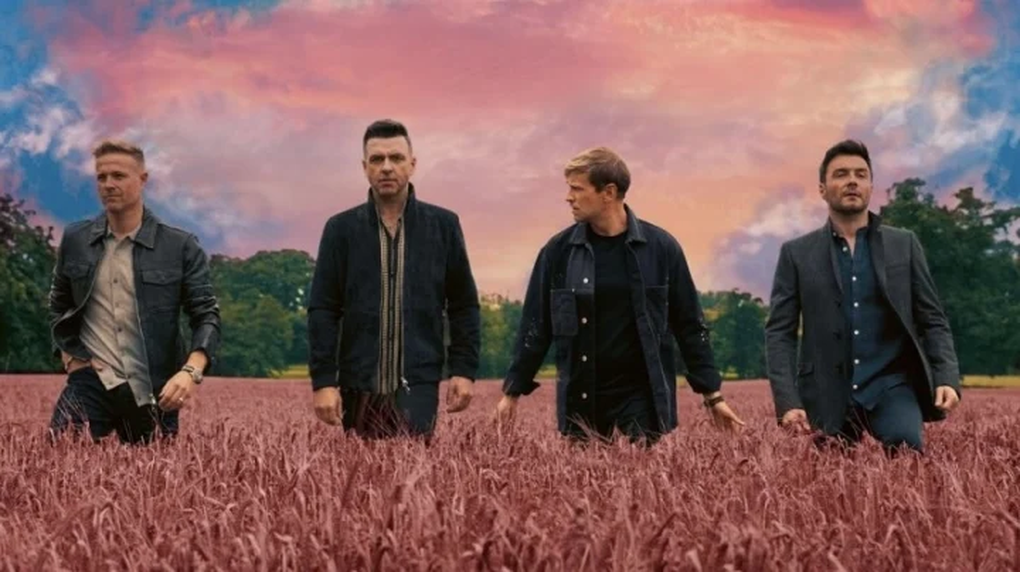 Nhóm Westlife thông báo trở lại Việt Nam, fan phấn khích - 1