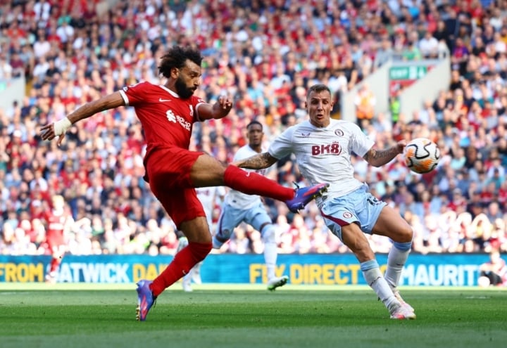 Liverpool không gặp nhiều khó khăn trước Aston Villa.