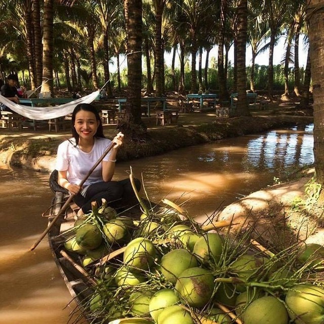 Cô gái gác bằng cử nhân, về cù lao làm du lịch với vườn dừa - Ảnh 5.