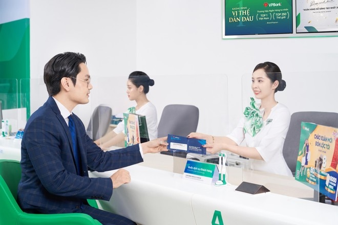 VPBank sẽ chia cổ tức tiền mặt tỷ lệ 10% trong tháng 11 này ảnh 2