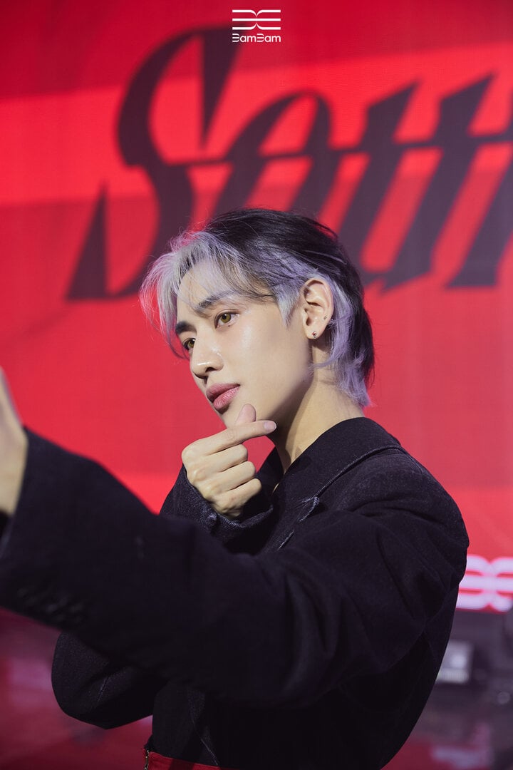 Nam ca sĩ Hàn Quốc BamBam.