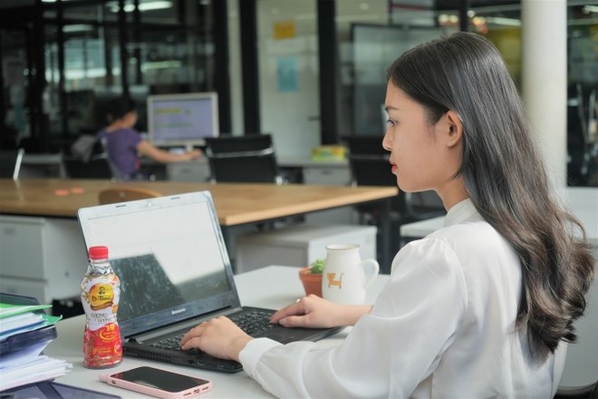 Dù mất ăn mất ngủ vì deadline nhưng nhiều người trẻ vẫn thanh lọc cơ thể để tươi mát mỗi ngày. ảnh 4