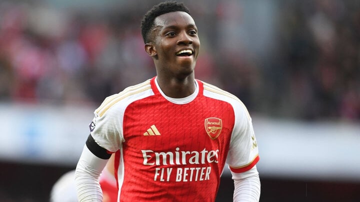 Nketiah là cầu thủ đầu tiên của Arsenal ghi hattrick ở mùa giải 2023/2024.