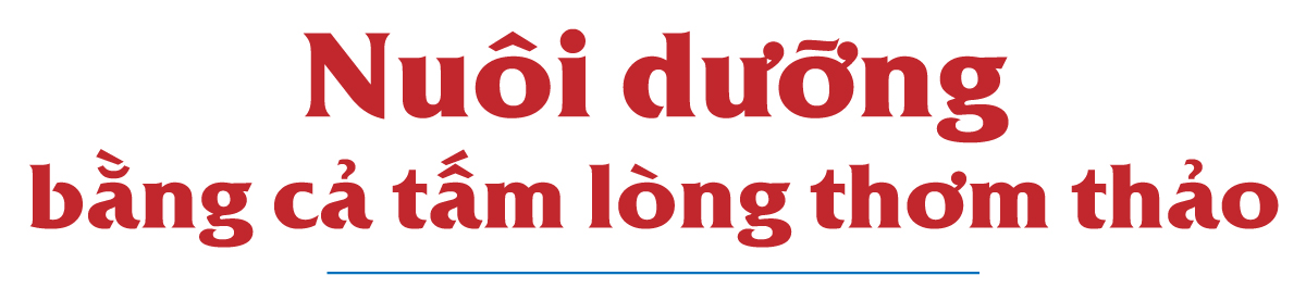 Vun trồng tình hữu nghị bằng tấm lòng người Việt - Bài 1: Những người tình nguyện gieo trồng