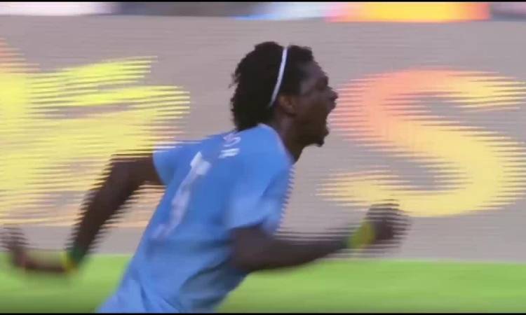 Adebayor mong CĐV Arsenal bỏ qua vụ khiêu khích năm 2009