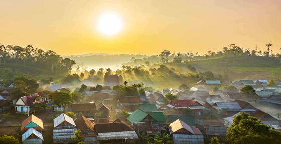 Từ ý tưởng của nhóm bạn trẻ đã nhen nhóm lên một sinh khí mới ở vùng đất phía sau Cổng Trời ảnh 1