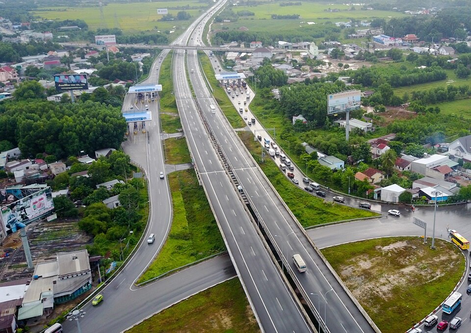 ha tang giao thong dang la don bay cho bat dong san cong nghiep binh phuoc hinh 1