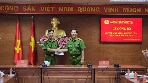 Sự kiện - Lâm Đồng: Khen thưởng tập thể và cá nhân trong vụ giải cứu cháu bé bị bắt cóc