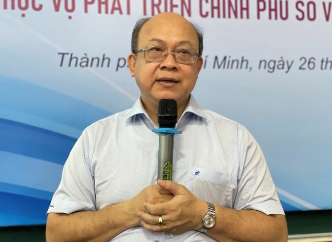 PGS.TS Huỳnh Quyết Thắng, Giám đốc Đại học Bách khoa Hà Nội, Chủ nhiệm Chương trình KC01 phát biểu định hướng, sáng 26/10. Ảnh: Hà An