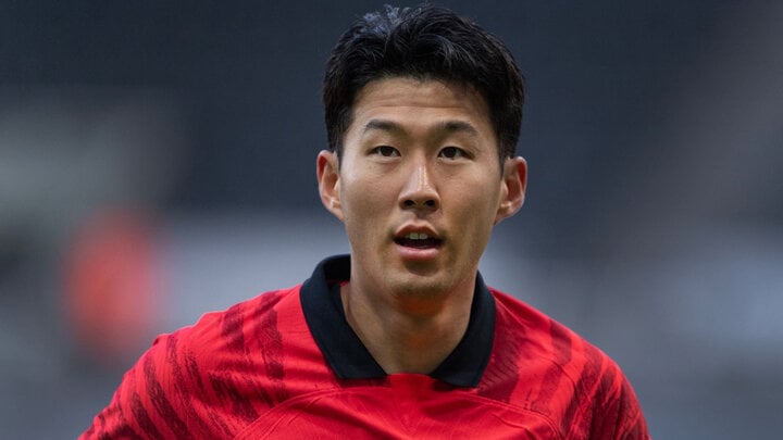 Son Heung Min đá chính trong trận đấu gặp đội tuyển Việt Nam. (Ảnh: Getty)