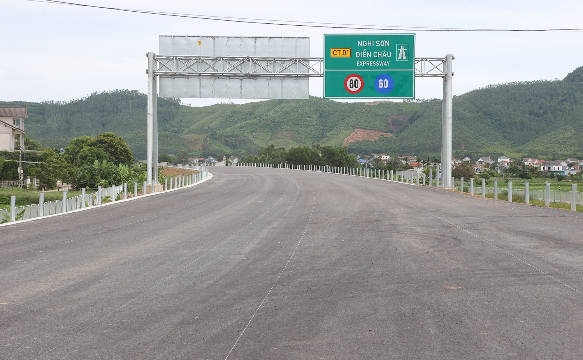 Sự kiện - Thanh Hóa: Thông tin Cao tốc Nghi Sơn - Diễn Châu có dấu hiệu bị phá hoại (Hình 2).