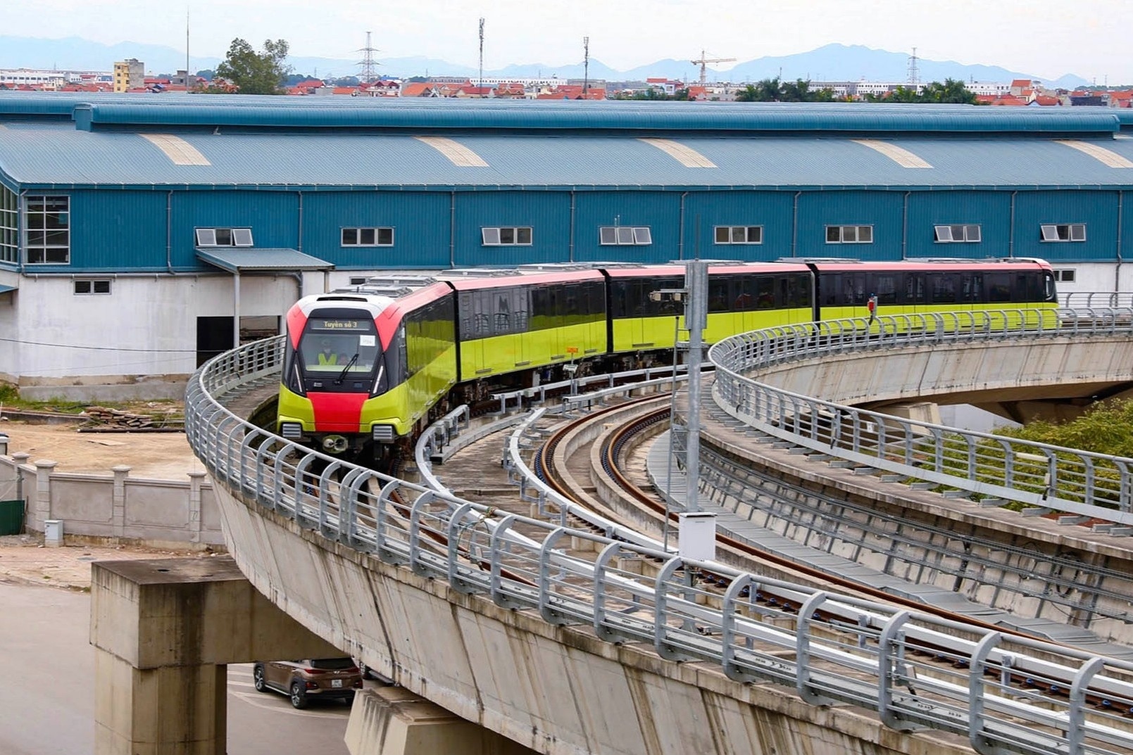 Cả nước mới đưa vào khai thác 13km đường sắt đô thị