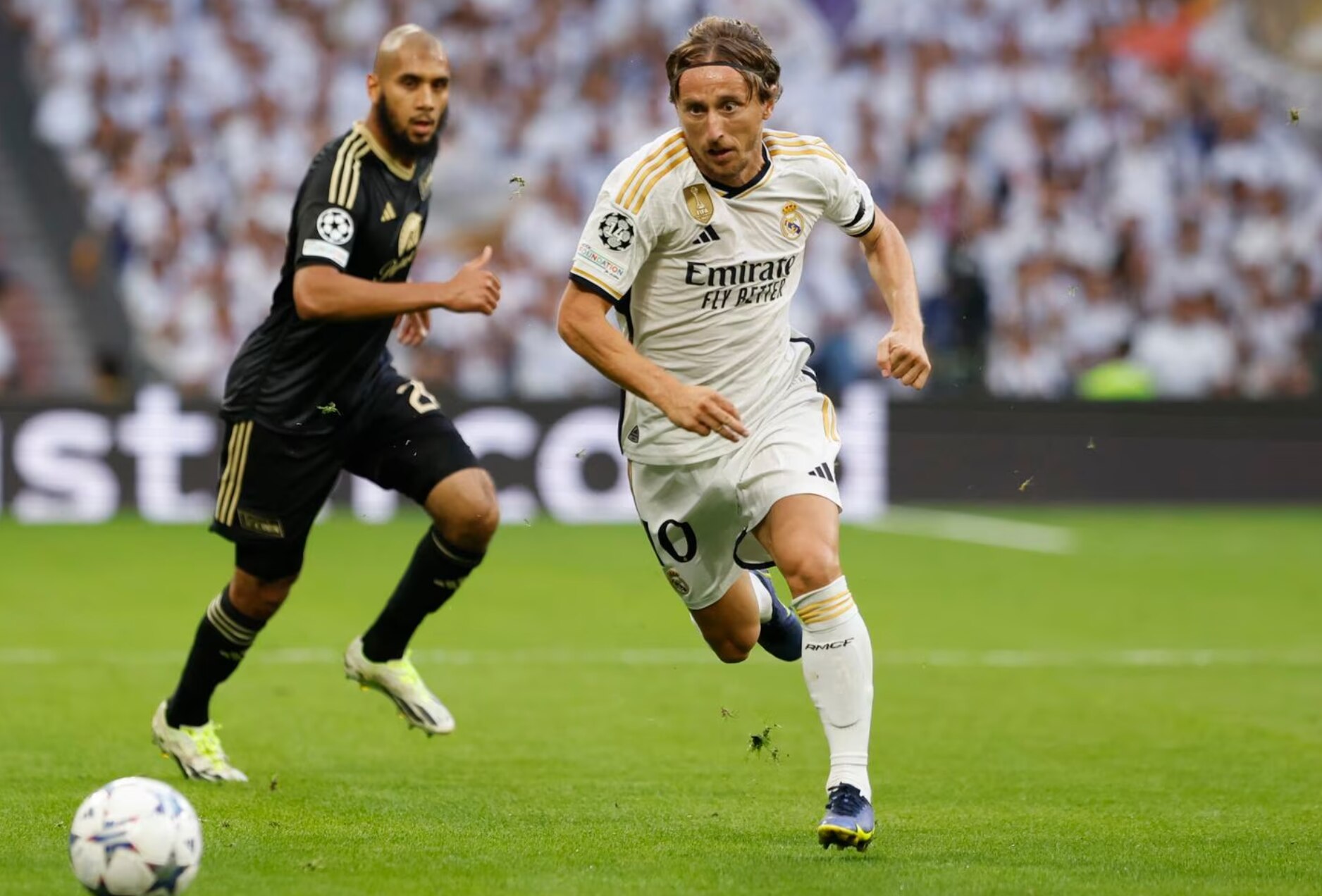 Tiết lộ Modric nhận đề nghị gia nhập Inter Miami từ lời mời của Messi - Ảnh 1.