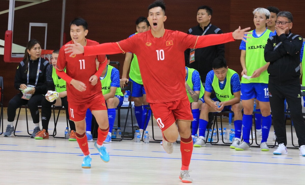 Đội tuyển futsal Việt Nam giành vé vào vòng chung kết giải châu Á - 1