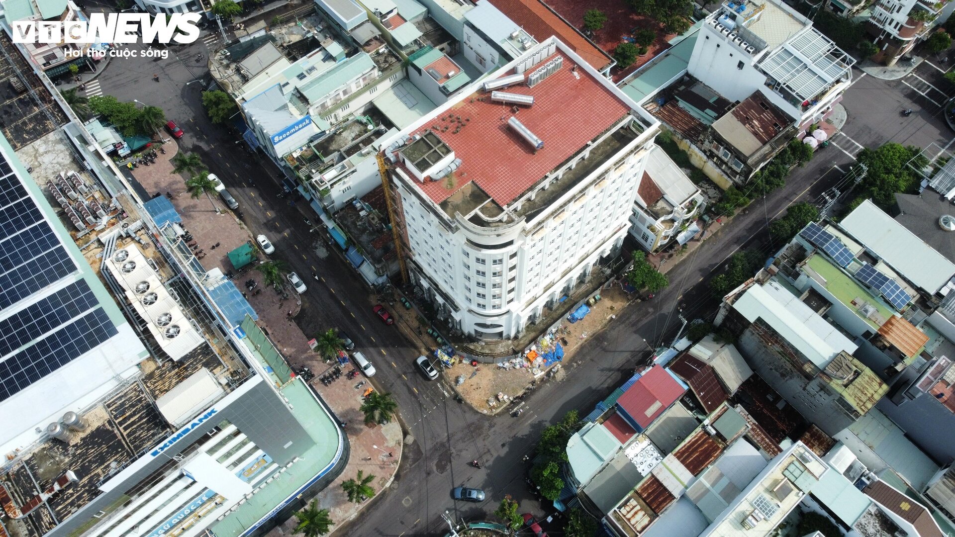 Tòa nhà trăm tỷ, xây gần 10 năm chưa xong của nữ giám đốc vừa bị bắt ở Bình Định - 7