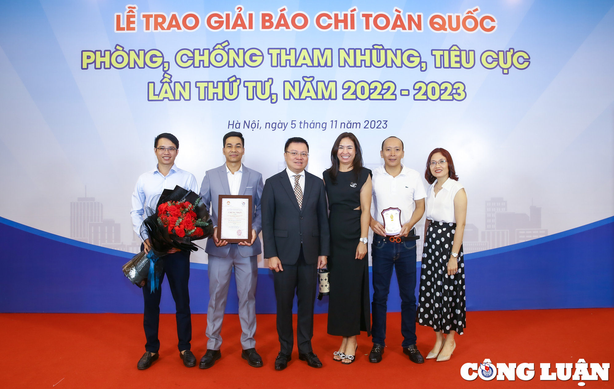 bao nha bao cong luan doat giai a giai bao chi toan quoc phong chong tham nhung tieu cuc lan thu tu hinh 5