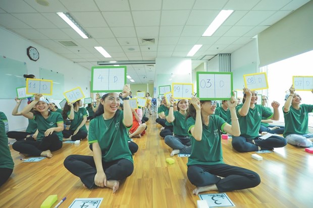 'Con nguoi la trung tam trong moi hoat dong cua Tap doan TH' hinh anh 4