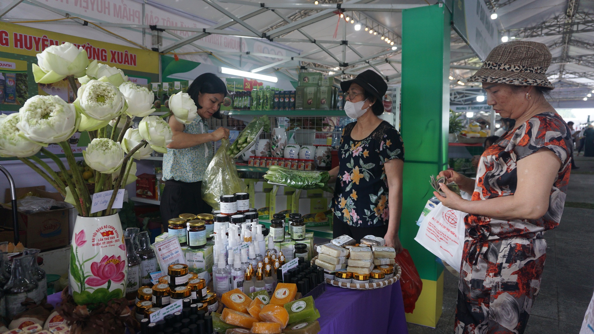 Ngày hội của sản phẩm, thực phẩm an toàn - Ảnh 8.