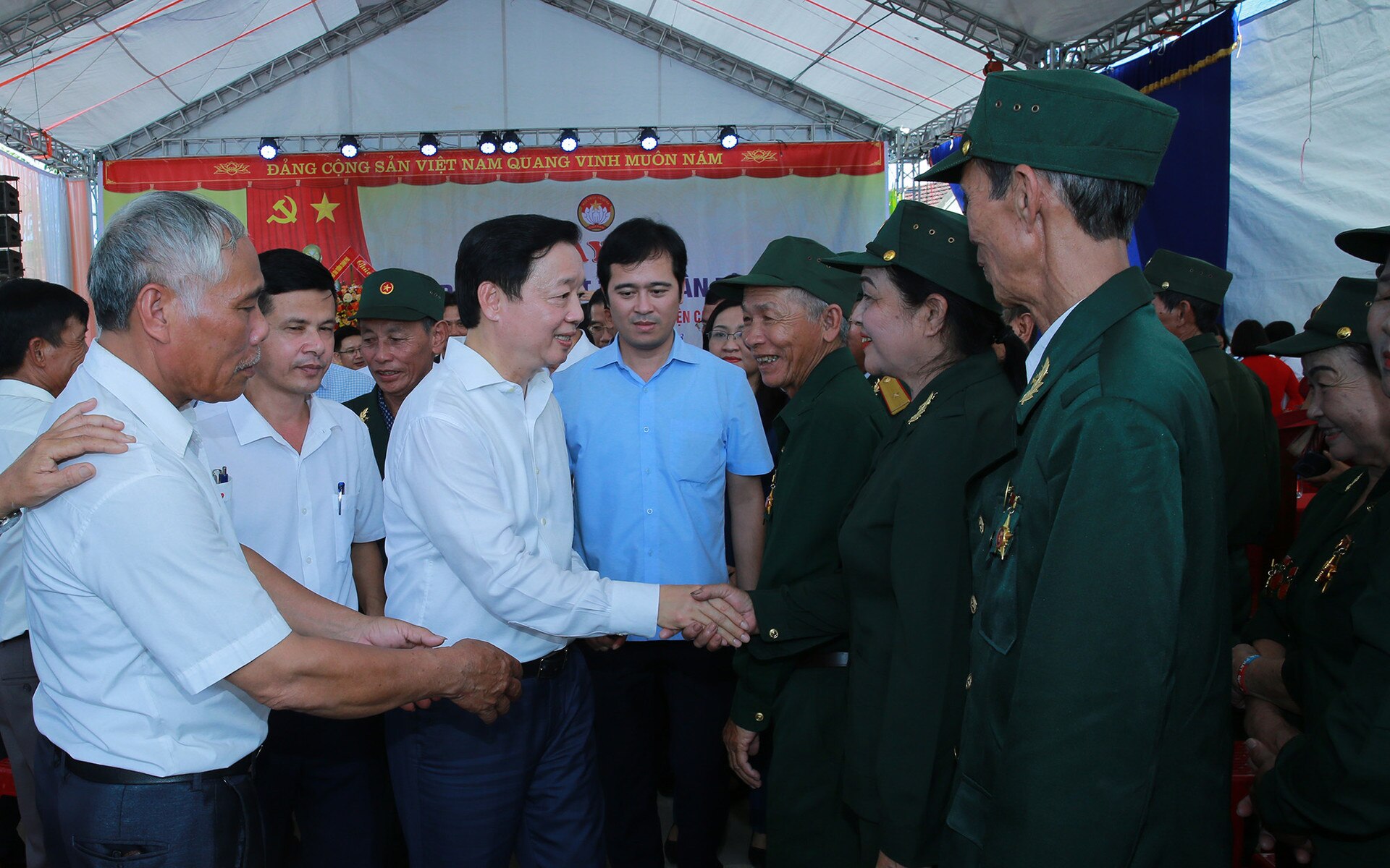 Mỗi thôn, làng là hạt nhân của phong trào đại đoàn kết- Ảnh 3.