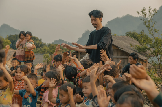 Hình ảnh đẹp trong MV &quot;Nấu ăn cho em&quot;