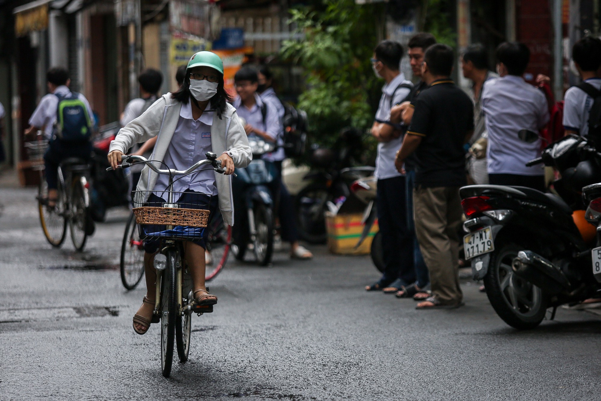 Có nên đưa dạy thêm vào ngành nghề kinh doanh có điều kiện? - Ảnh 2.