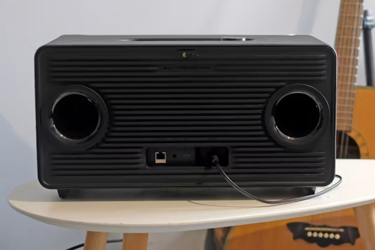 Khám phá loa hi-fi phong cách cổ điển JBL Authentics 500 - Ảnh 2.