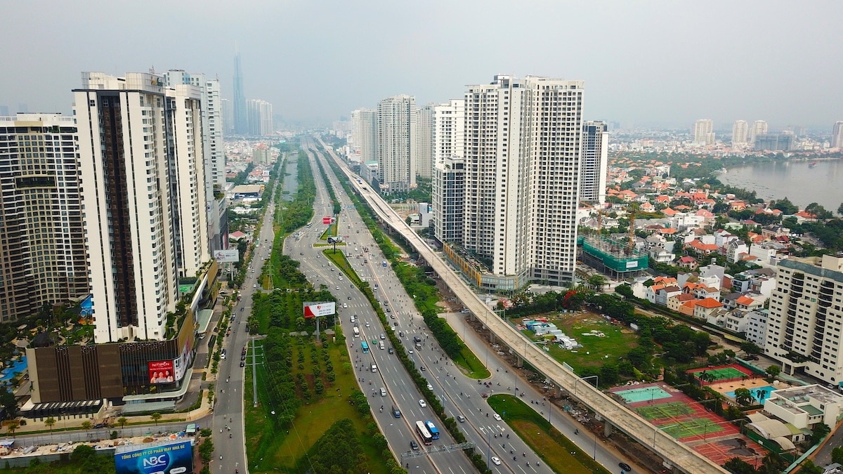 lai suat giam manh nguoi dan van chuong gui tiet kiem hon dau tu bat dong san hinh 2