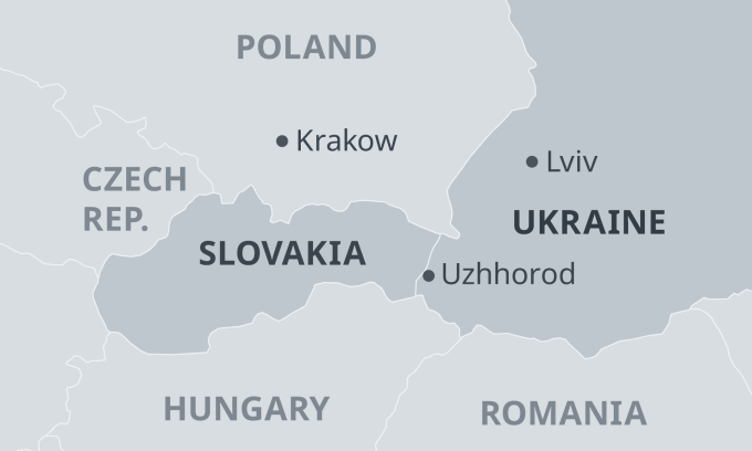 Vị trí hai nước láng giềng Slovakia và Ukraine. Đồ họa: DW