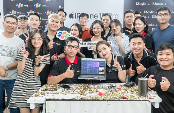 FPT Shop sẽ mở 8 đợt livestream trên sàn TikTok Shop