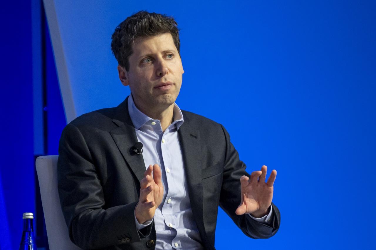 Sam Altman bất ngờ từ chức CEO OpenAI