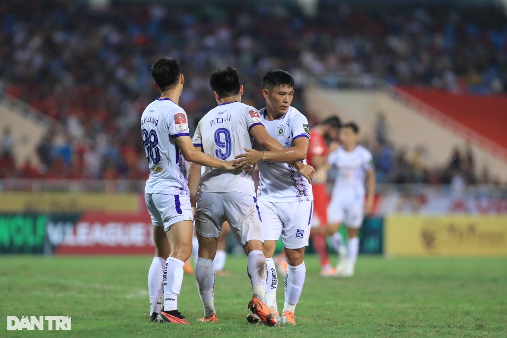 Hà Nội FC vẫn chưa thể dùng ngoại binh Denilson Junior - 1