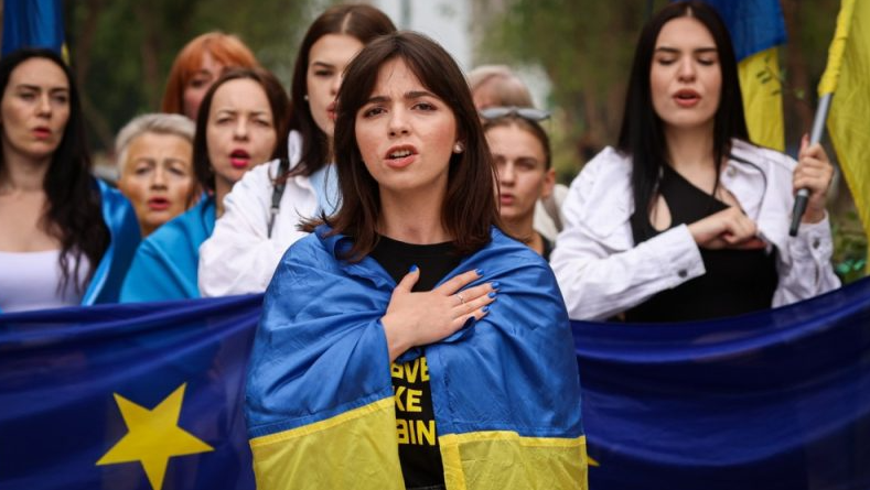 Thế giới - Lãnh đạo EU thăm Ukraine trước “giờ G”