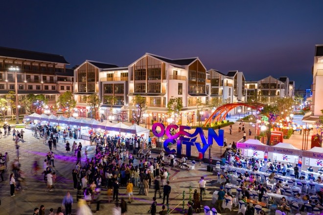 Lễ hội Hàn Quốc tại quảng trường K-Town, Vinhomes Ocean Park 2 đón hàng nghìn khách du lịch Hàn Quốc và trong nước tới ngày 25/11 vừa qua