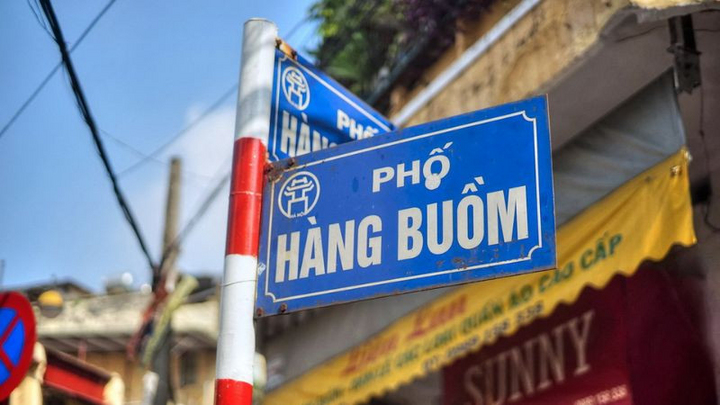 Sau 7 lần rao bán đấu giá, đất vàng mặt phố cổ Hà Nội giảm mất nửa - 1