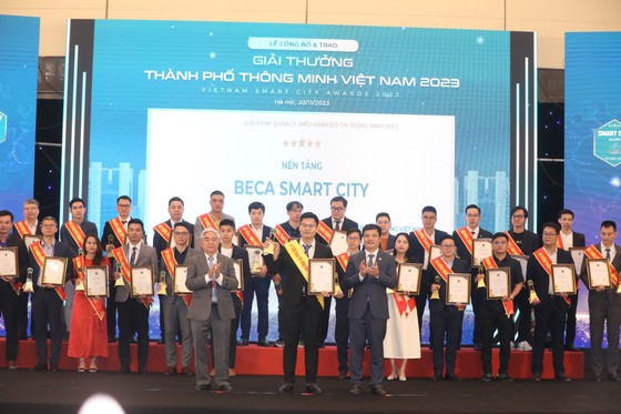 Giải thưởng thành phố thông minh năm 2023 đã được trao cho nhiều địa phương và doanh nghiệp