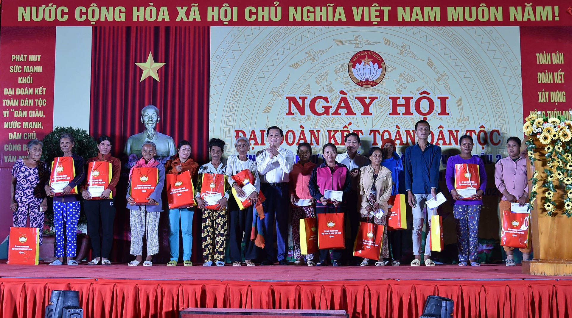 Thống nhất ý Đảng - lòng dân, xây dựng quê hương, đất nước ngày càng giàu mạnh, dân chủ, văn minh- Ảnh 6.