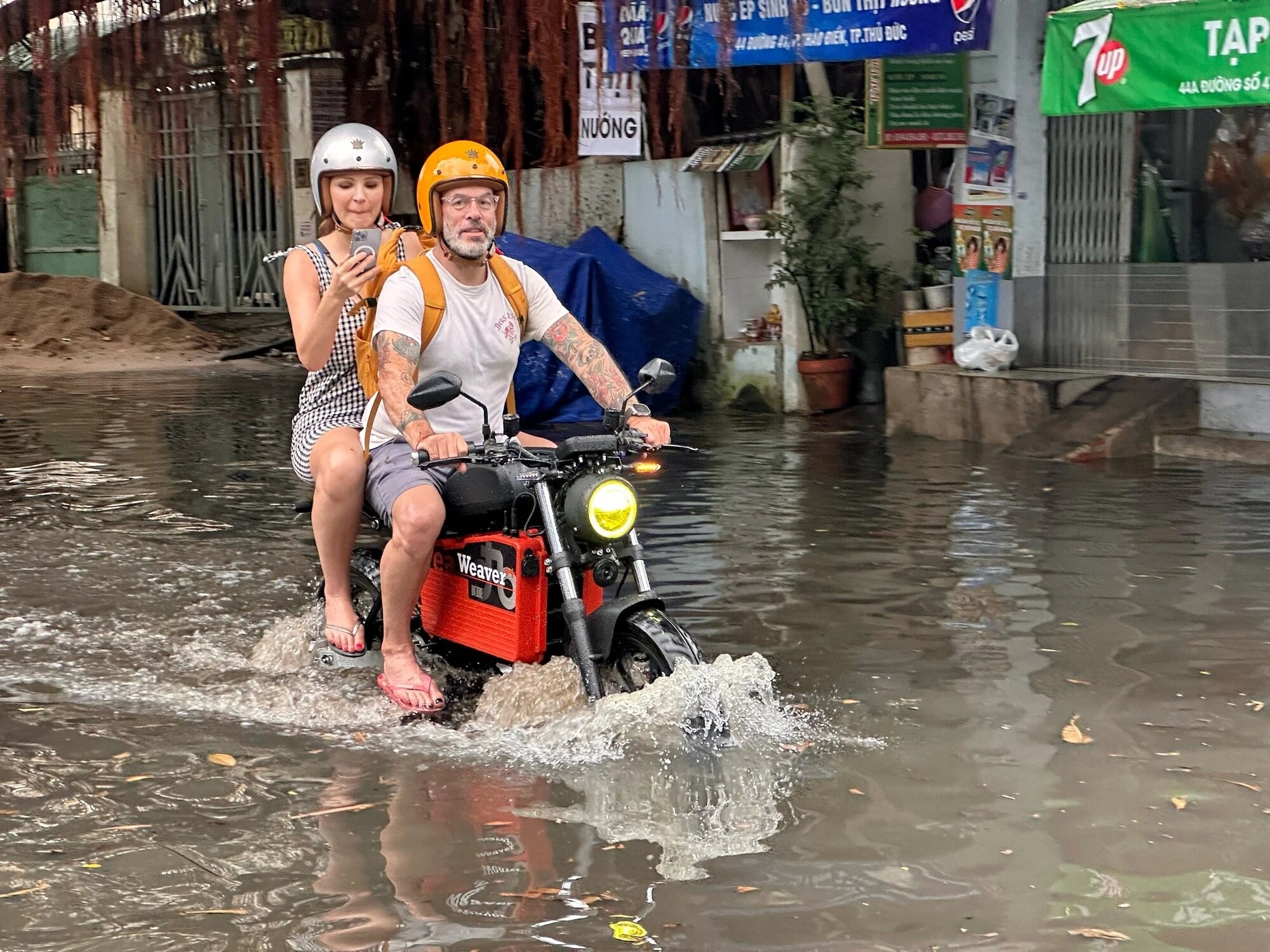 Tin tức thời tiết hôm nay, 26.11.2023: Miền Trung mưa lớn - Ảnh 1.