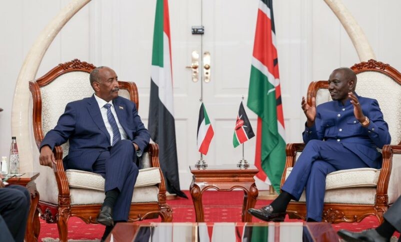 Tổng thống Kenya Ruto và Tướng Al-Burhan hối thúc chấm dứt cuộc xung đột kéo dài 7 tháng ở Sudan