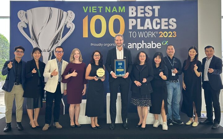 Các đại diện của AB InBev Việt Nam tại Hội nghị Nơi làm việc tốt nhất Việt Nam 2023.