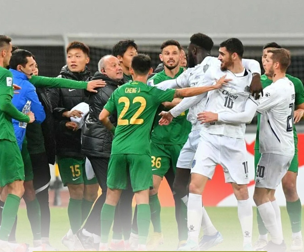 AFC phạt nặng một loạt cầu thủ Thái Lan ẩu đả tại AFC Champions League - 1