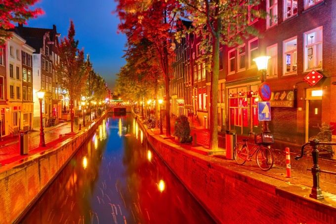 Một góc khu De Wallen. Ảnh: Amsterdam