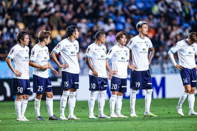 Yokohama FC không thể trụ lại J-League 1 chỉ sau một mùa thăng hạng. Ảnh: Yokohama FC