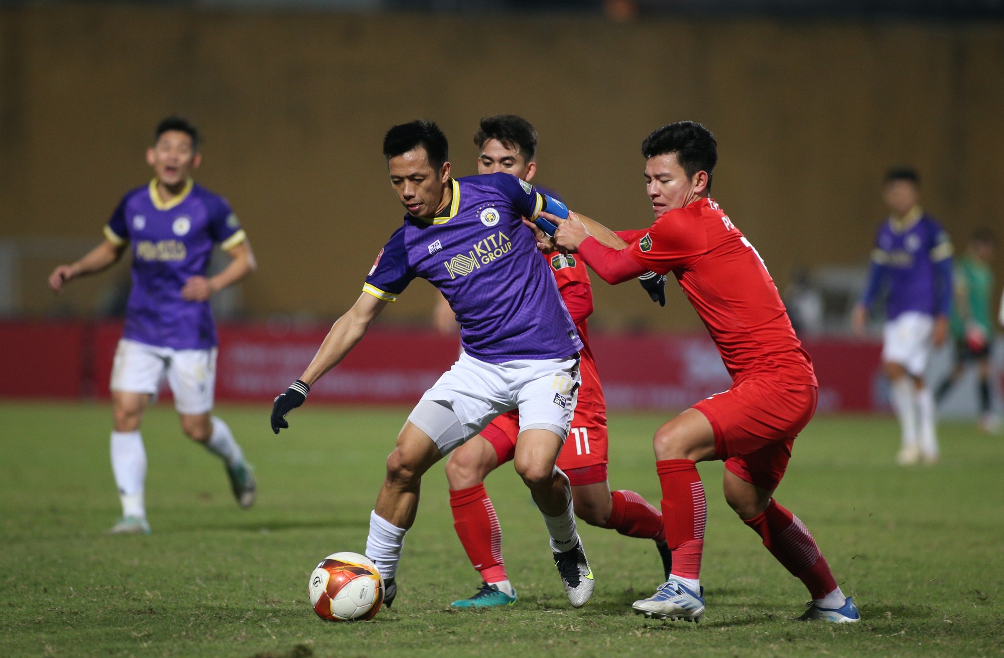 HLV Đinh Thế Nam: 'Tôi không nghĩ đến tỷ số 2-0' - Ảnh 1.