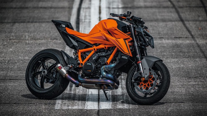 hinh anh 2024 ktm 1390 super duke r hinh 1