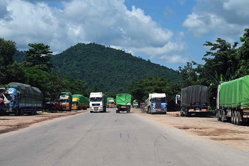 Nhóm vũ trang đụng độ quân đội Myanmar trên tuyến thương mại lớn - Ảnh 1.